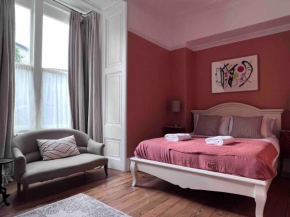 Spacious Georgian Apartment - Central Frome